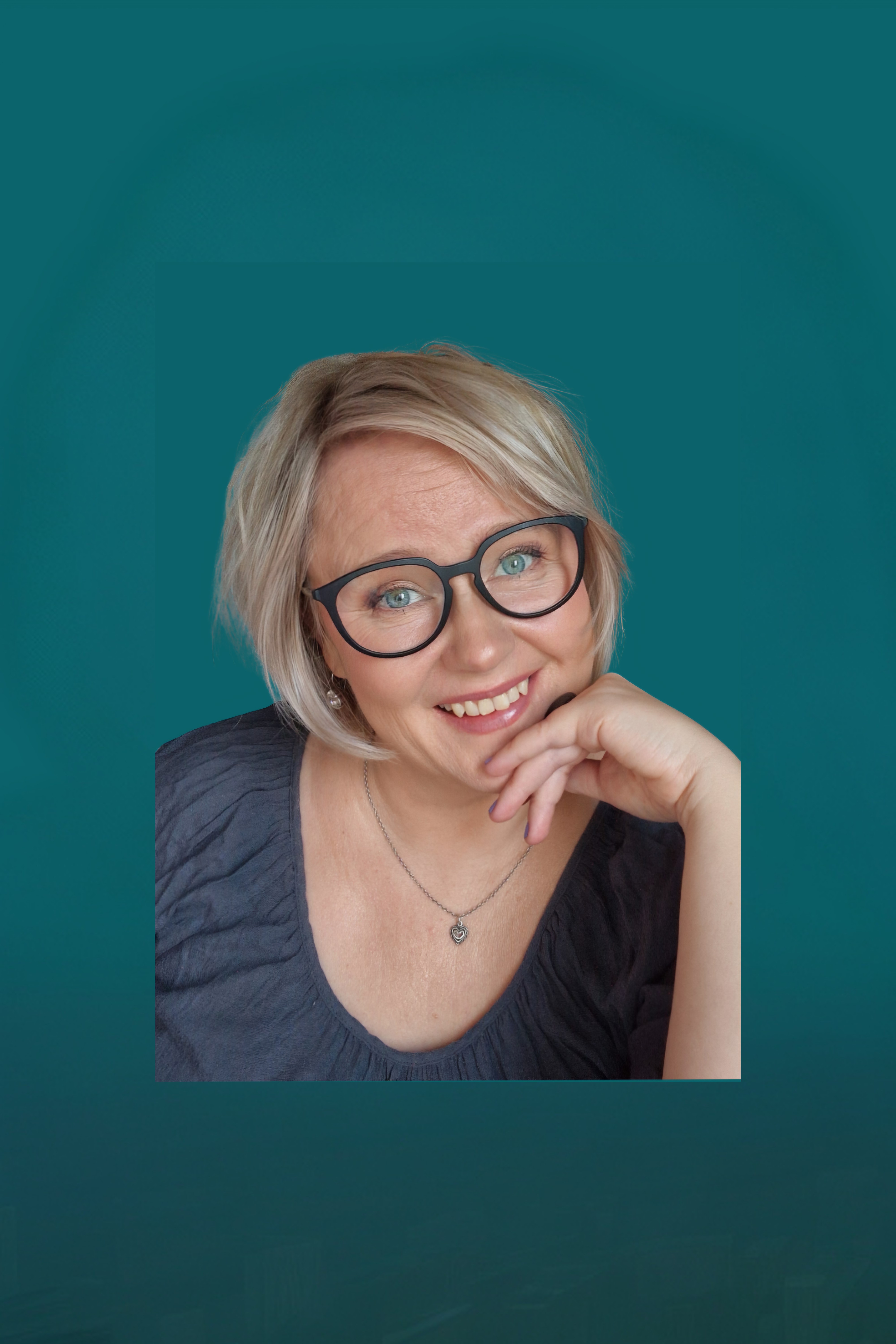 Paula Piirainen Ihmisen Kokoista Oivalluttavaa Tunnej ljen J tt v paula-piirainen-ihmisen-kokoista-oivalluttavaa-tunnej-ljen-j-tt-v